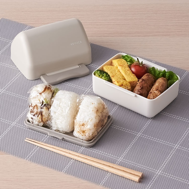 春色カラーのおうち型ランチボックス・ランチクロス