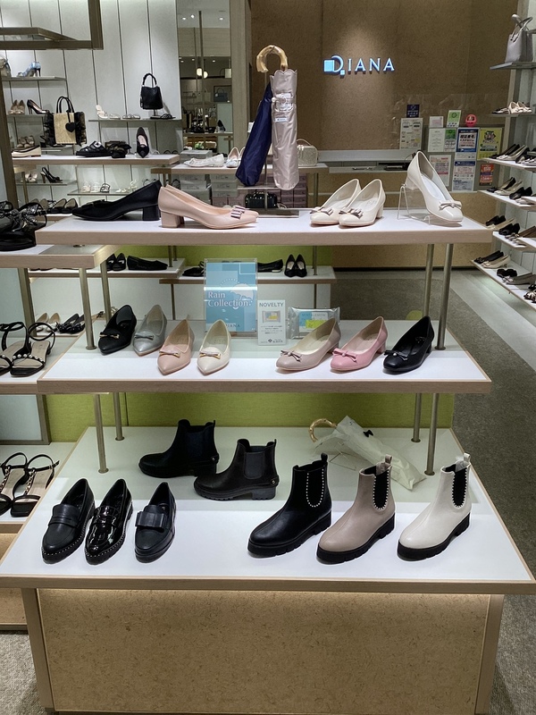 レインフェア開催中