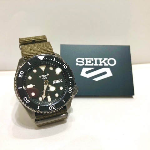 【話題の機械式】SEIKO 5 SPORTS