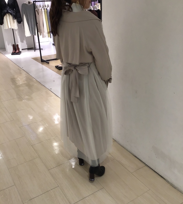 毎年大人気❤︎トレンチコートで先取りコーデ♩