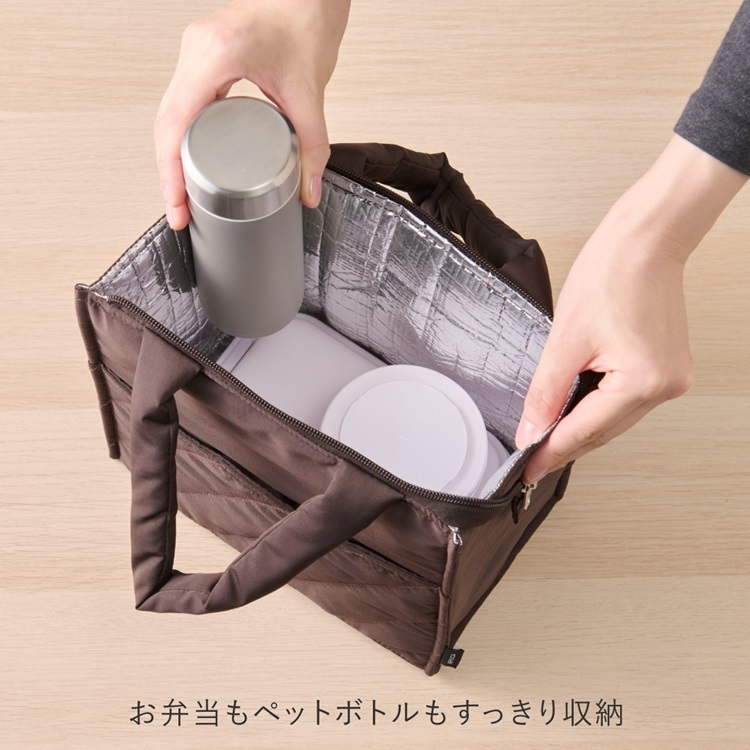 出し入れしやすい広口設計！保冷機能付きランチトート