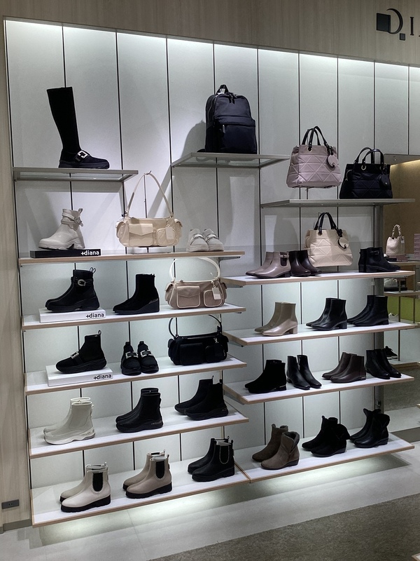 1/1 ダイアナSALEスタート！