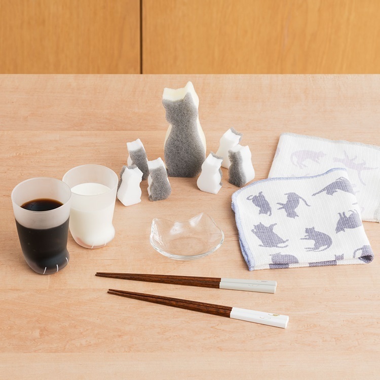 猫好き必見。隠れ肉球がかわいい、KEYUCAの猫グラス